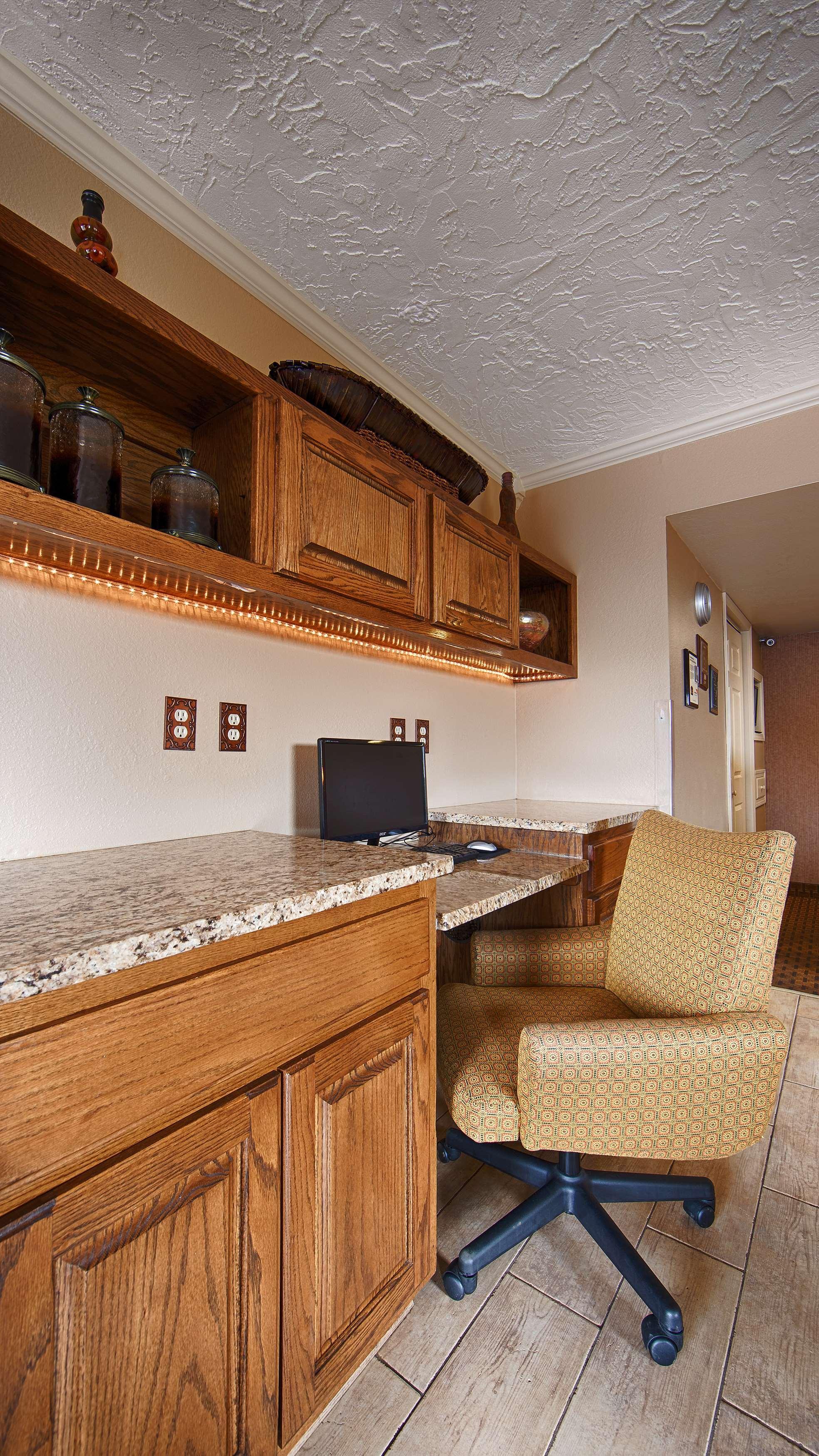 Quality Inn Clinton North Exteriér fotografie