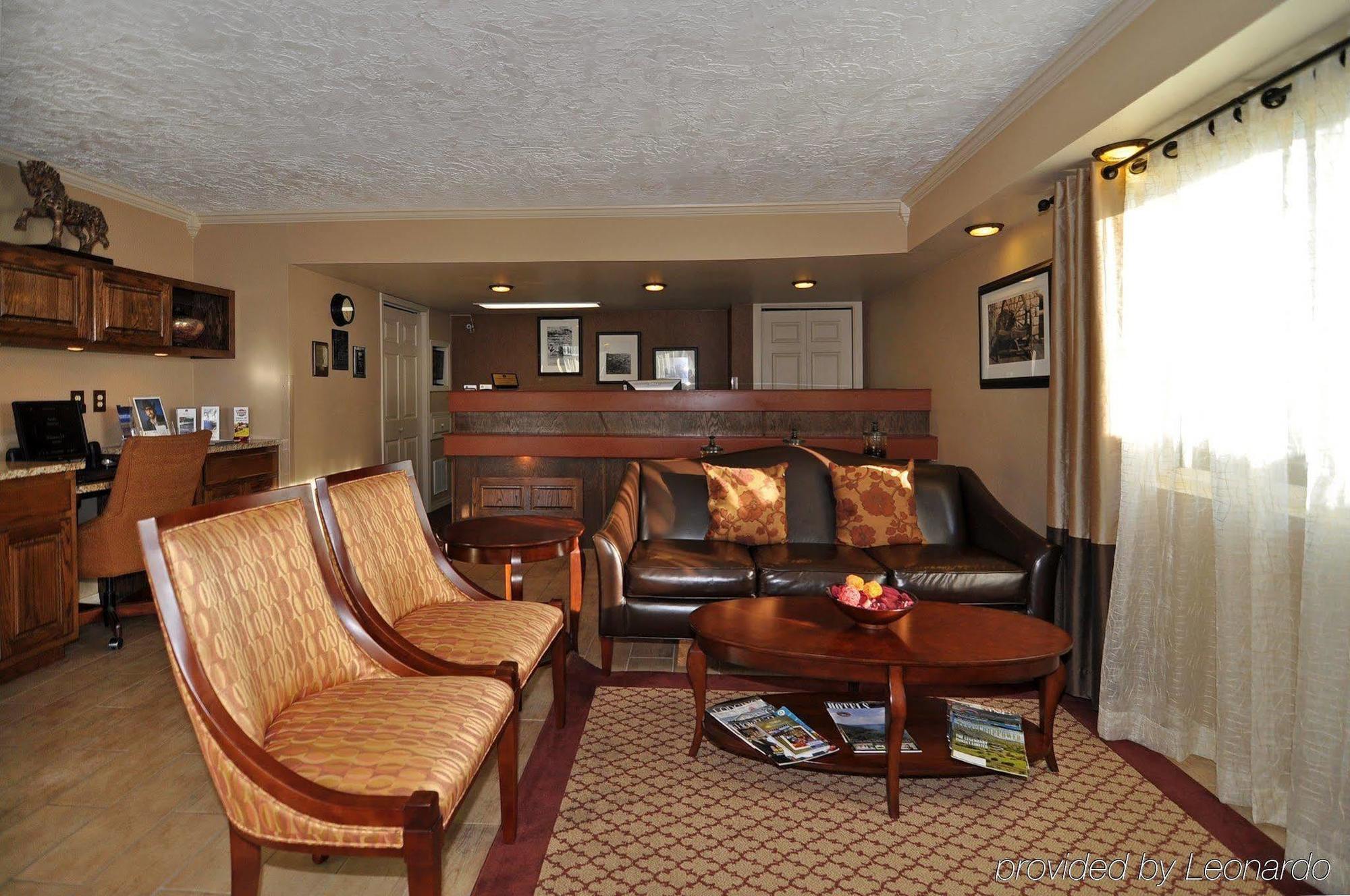 Quality Inn Clinton North Exteriér fotografie